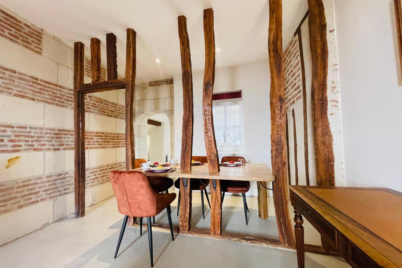 Splendid Apartment At The Foot Of The Castle Of Amboise - View Of The Loir Eksteriør bilde